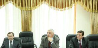 Омбудсмен принял участие в «круглом столе», посвященном Дню российского парламентаризма