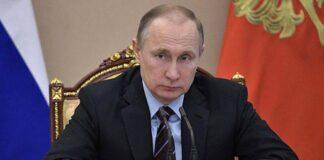 Путин подписал закон о поправках в Трудовой кодекс