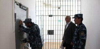 Джамбулат Оздоев провел личный прием содержащихся в СИЗО г. Карабулак