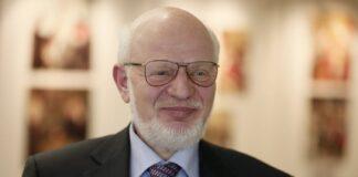 Поздравление с 70-летним юбилеем советника Президента России, председателя Совета при Президенте Российской Федерации по развитию гражданского общества и правам человека Михаила Федотова