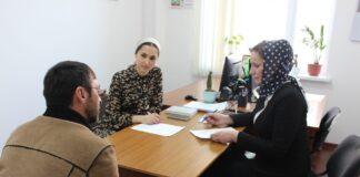 В Аппарате Уполномоченного по правам человека в Ингушетии состоялся прием граждан совместно с представителем Министерства имущественных и земельных отношений республики