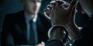 Находящимся в СИЗО разрешили общаться с адвокатами по видео-конференц-связи