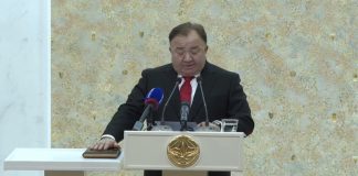 Поздравление Уполномоченного по правам человека в Ингушетии в связи с избранием и вступлением в должность Главы Республики Ингушетия Махмуда-Али Калиматова