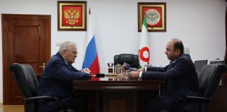 Уполномоченный по правам человека в Республике Ингушетия И.К. Цечоев и Председатель Народного собрания республики М.У. Тумгоев провели рабочую встречу