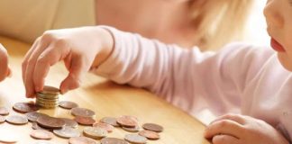 Восстановлено право матери троих малолетних детей на ежемесячное пособие в связи с рождением и воспитанием ребенка