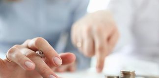 Матери шестерых детей оказана помощь в восстановлении социального права ее семьи