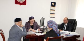 В Аппарате Уполномоченного по правам человека в Ингушетии состоялся совместный прием граждан по вопросам здравоохранения